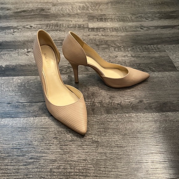 Nude heels - Picture 6 of 6